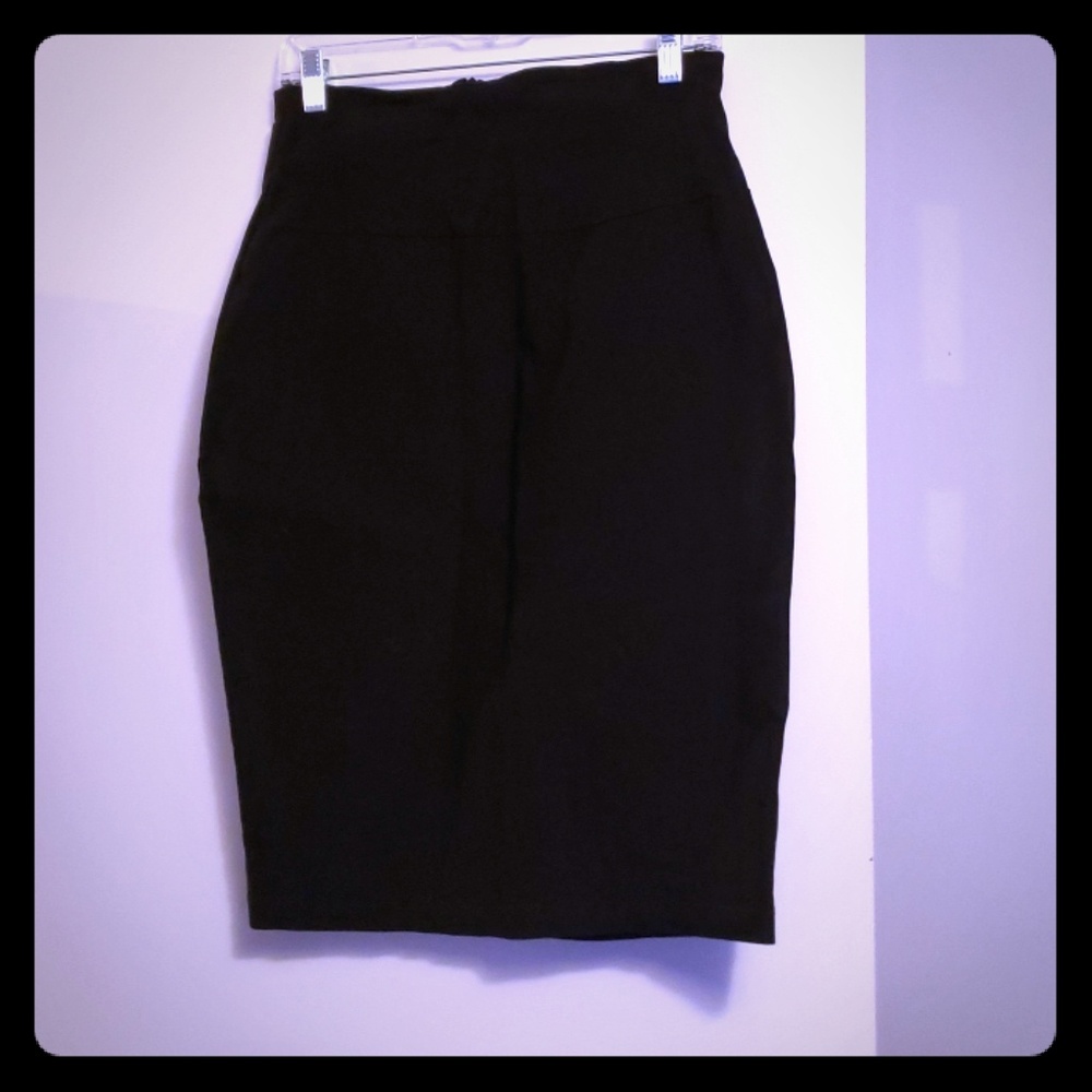 Fashion to Figure Pencil Skirt